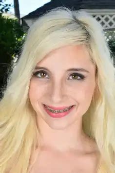 piper perri chanel heart